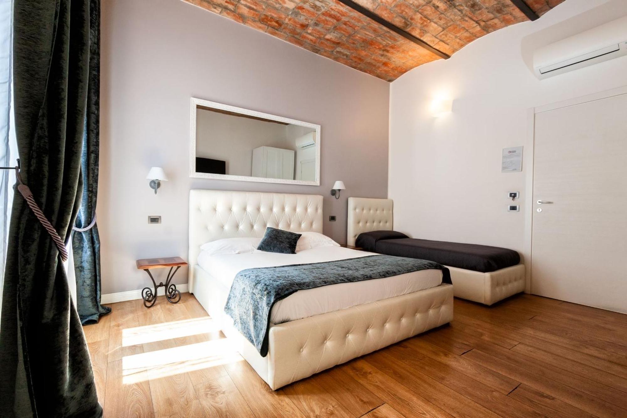 B&B Chez Moi Bologna Bagian luar foto